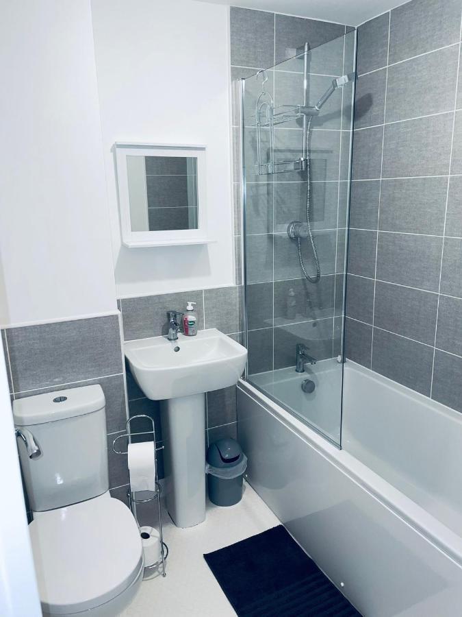 Cosy Family Home - Coventry City Centre - Entire House Εξωτερικό φωτογραφία